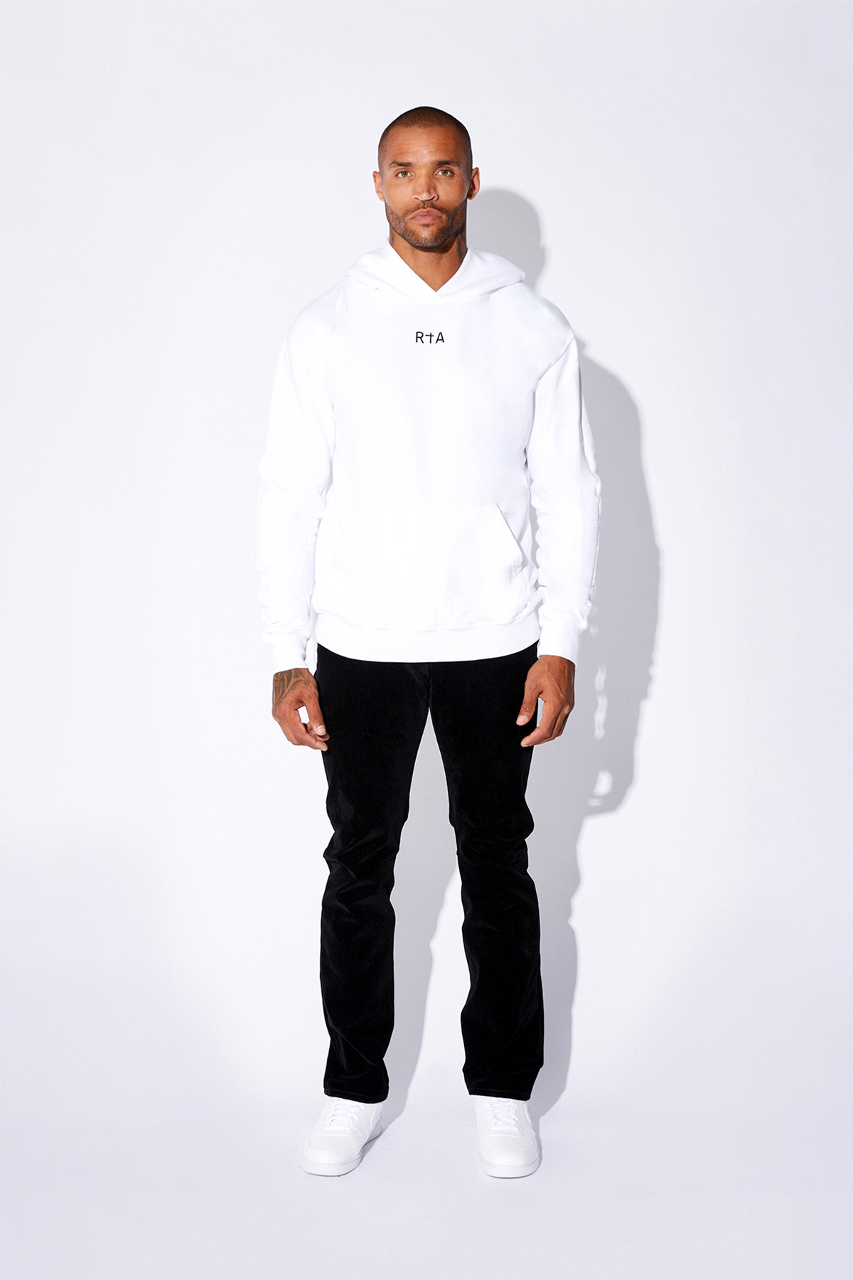 HOODIE | WHITE FRONT SMALL LOGO