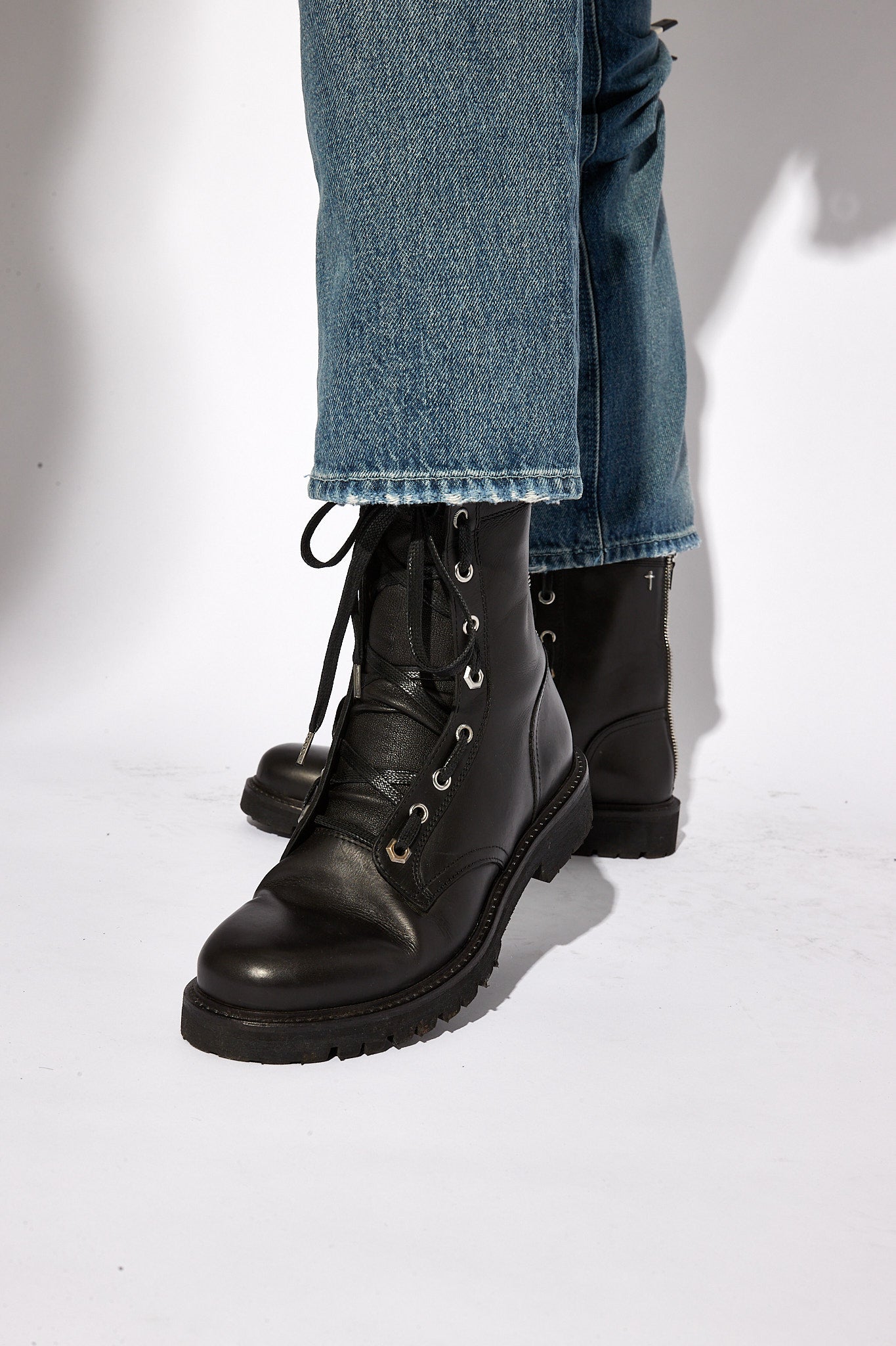 COMBAT BOOT BLACK LEATHER - Main Image