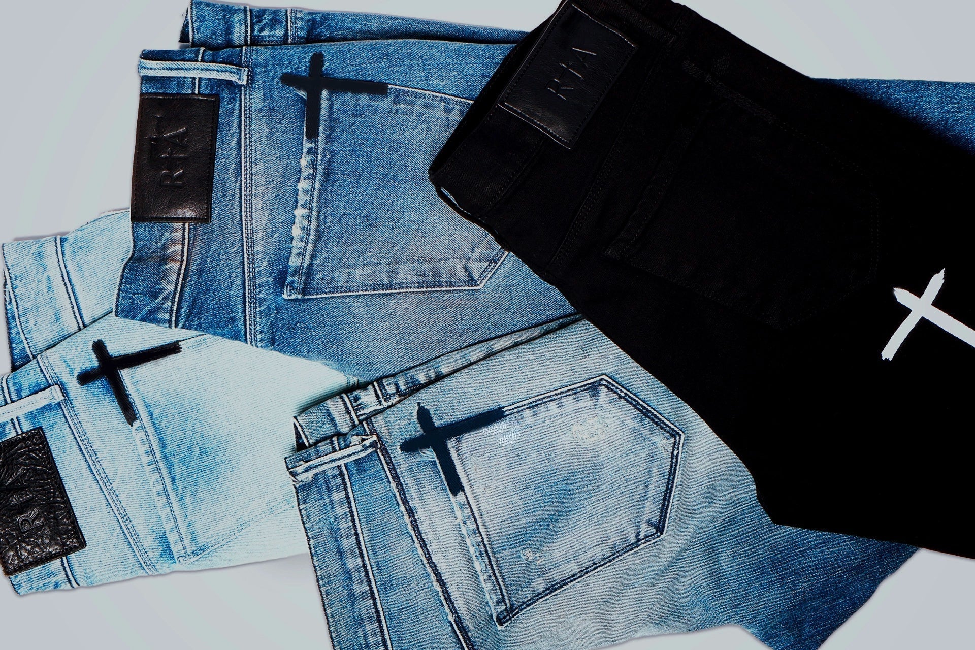 Why Men’s Skinny Jeans Are a Streetwear Essential