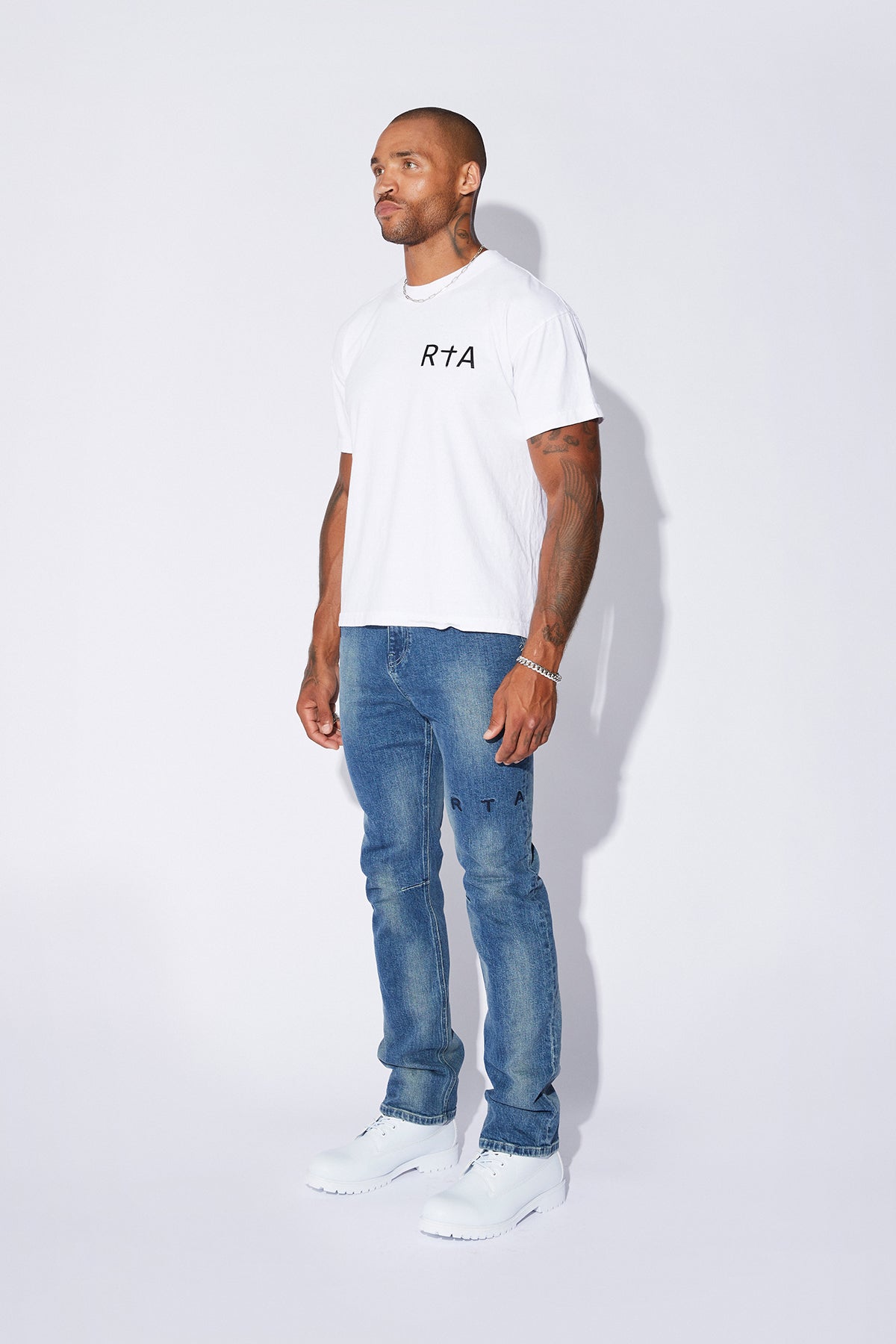 SLIM FIT JEAN | MEDIUM BLUE LOGO