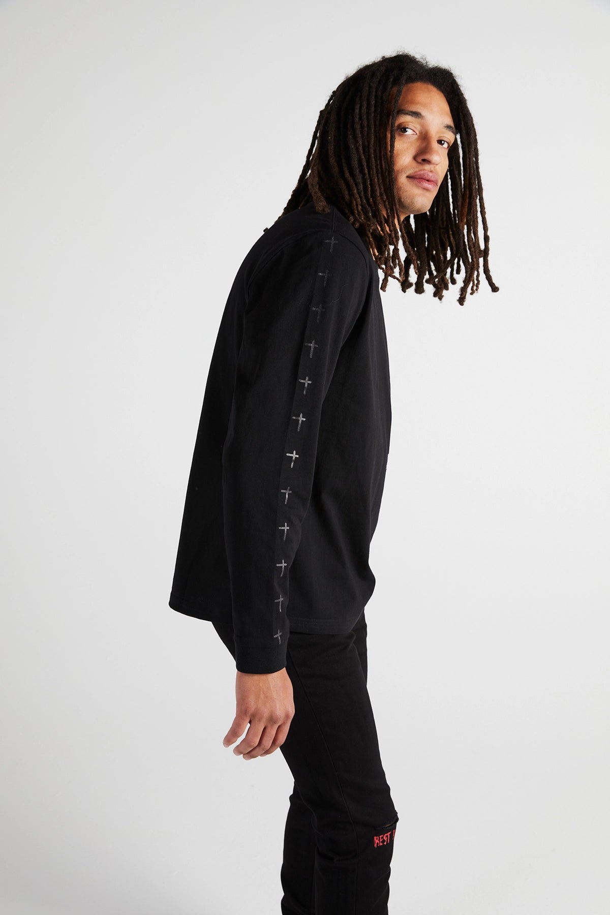 Men's Black Long Sleeve Cross Tee | RTA Men's Black Long Sleeve Cross Tee | RTA
