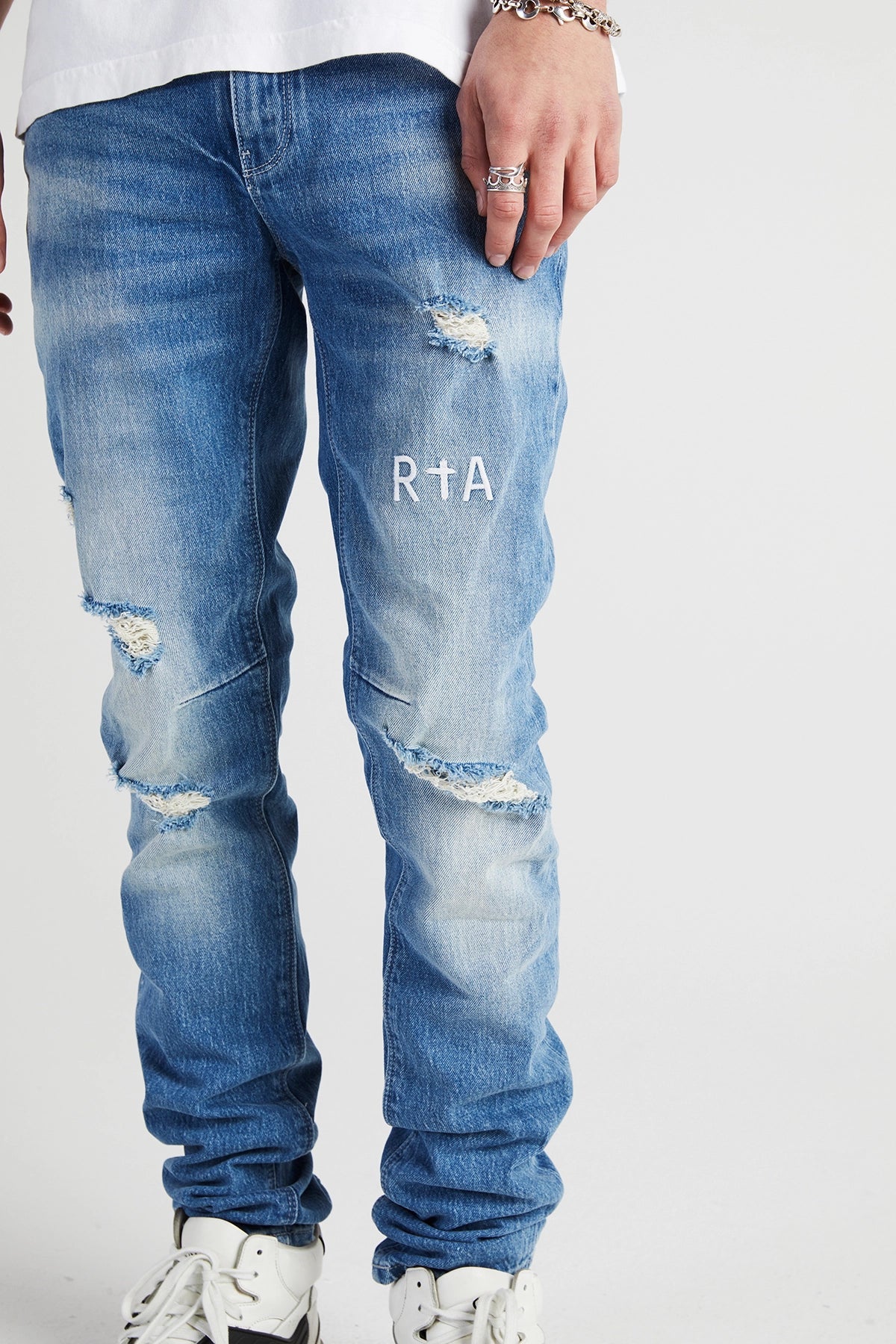 CLAYTON SKINNY JEAN | RIPPED MEDIUM BLUE