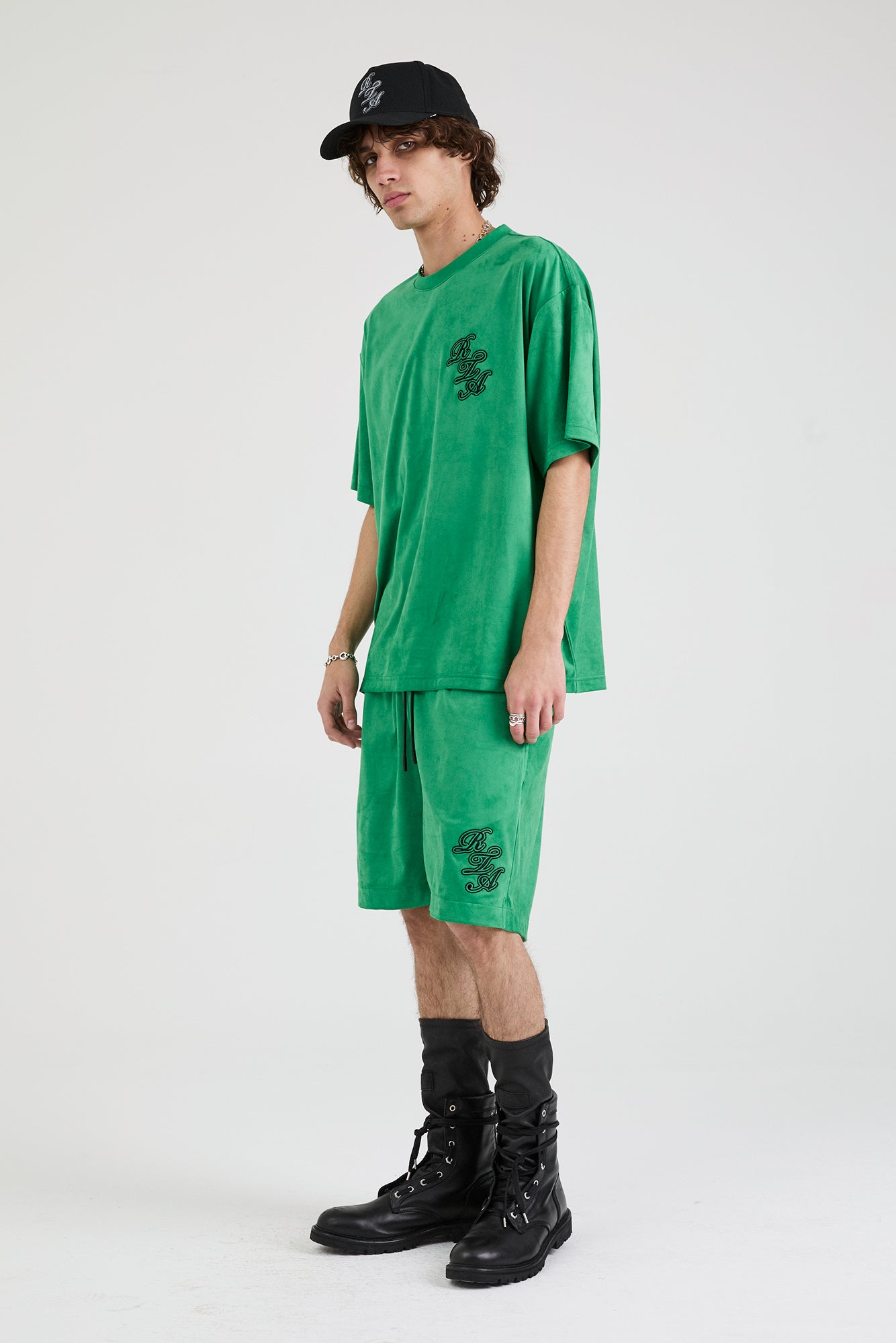 COLIN OVERSIZED SHORT SLEEVE TEE | GREEN SCRIPT LOGO