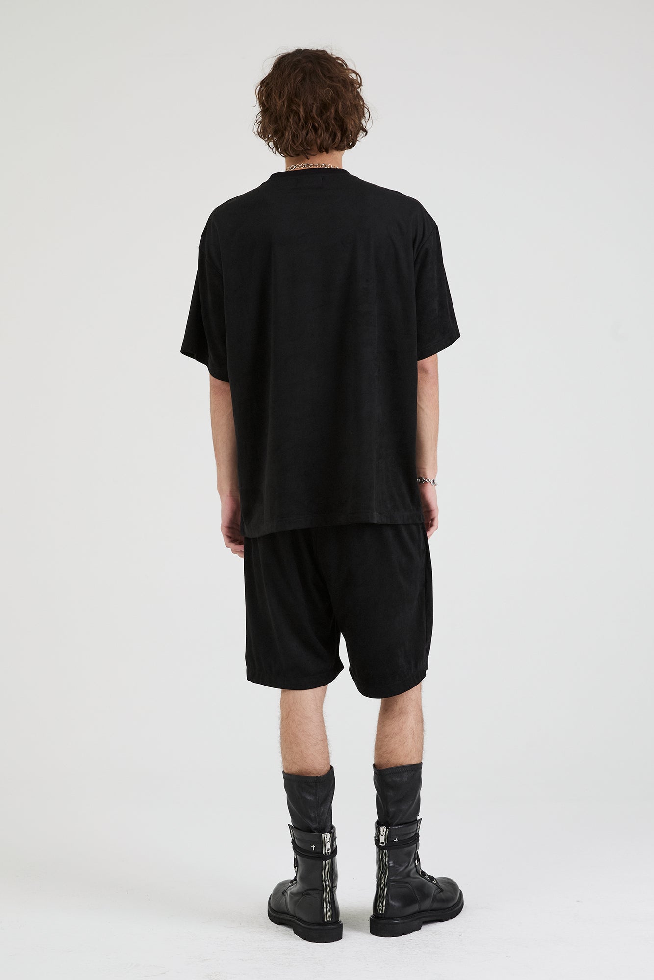 COLIN OVERSIZED SHORT SLEEVE TEE | BLACK SCRIPT LOGO