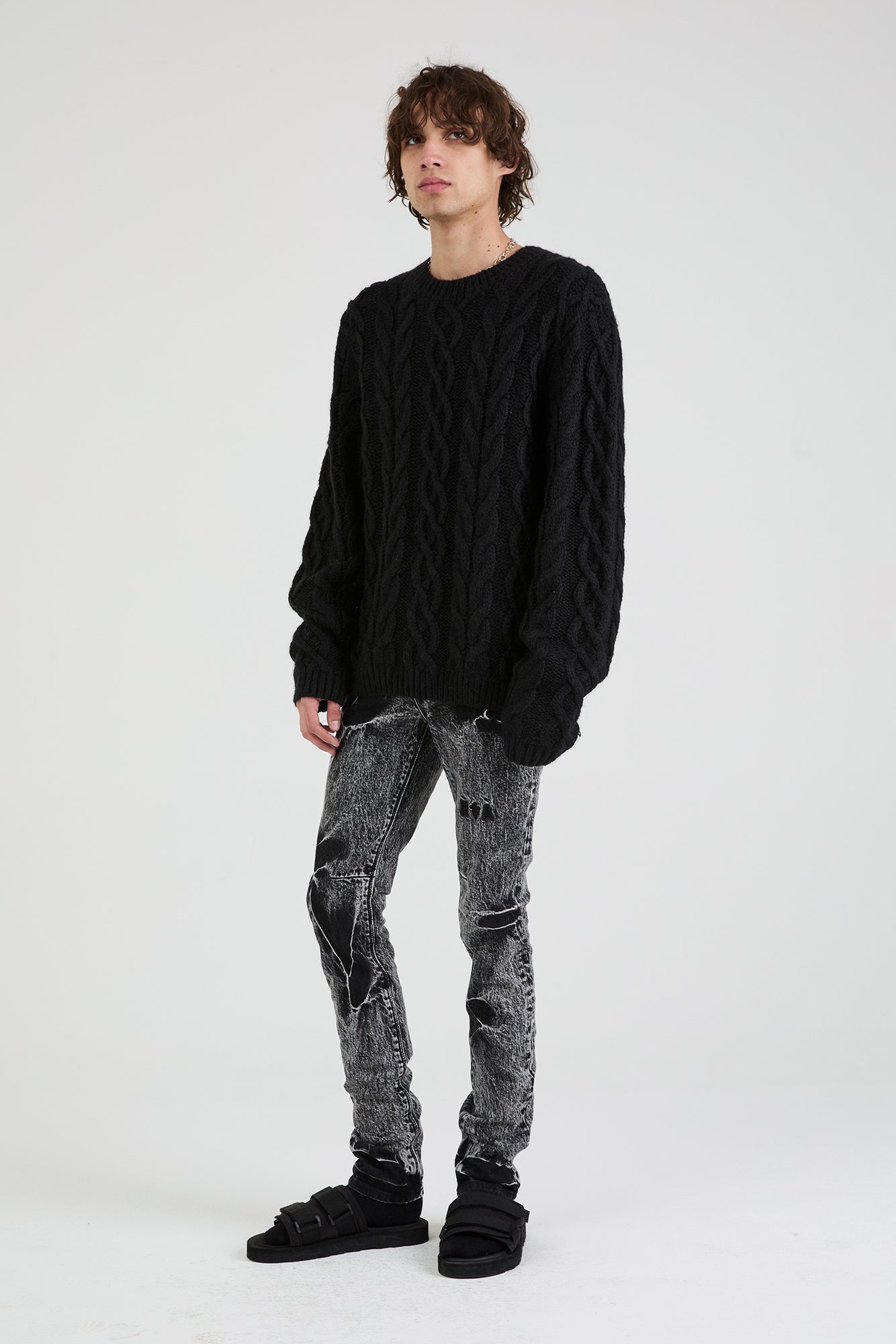 ら*も様 nahyat 24ss cable knit Men's Black Cable Knit Sweater | RTA