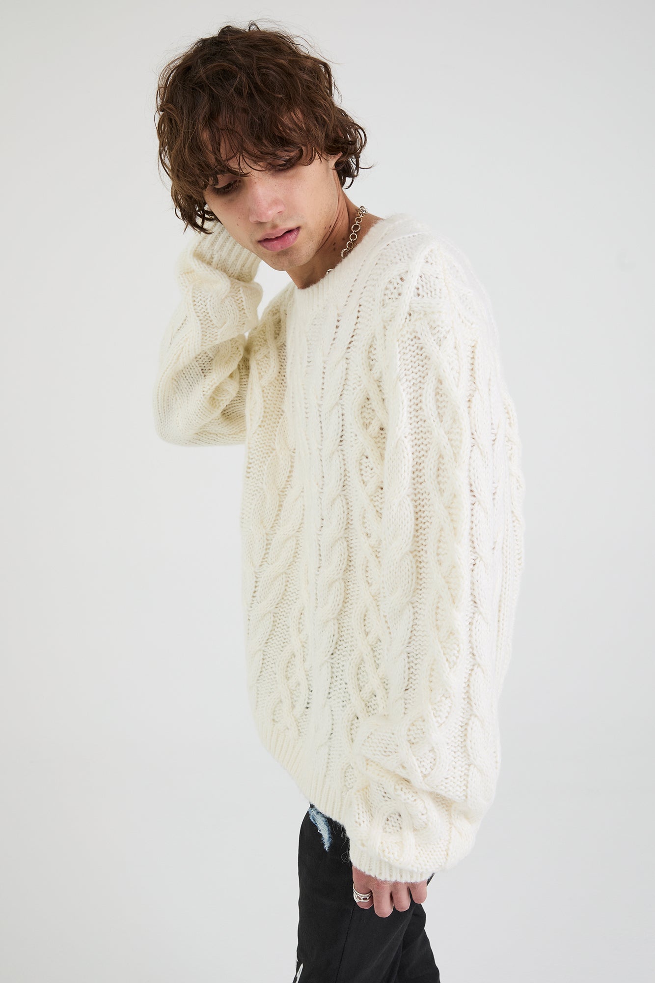 ETHAN SWEATER | WHITE CABLE KNIT