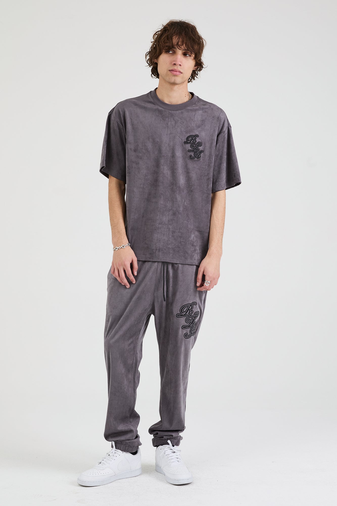 OWEN SWEATPANT | STONE SCRIPT LOGO