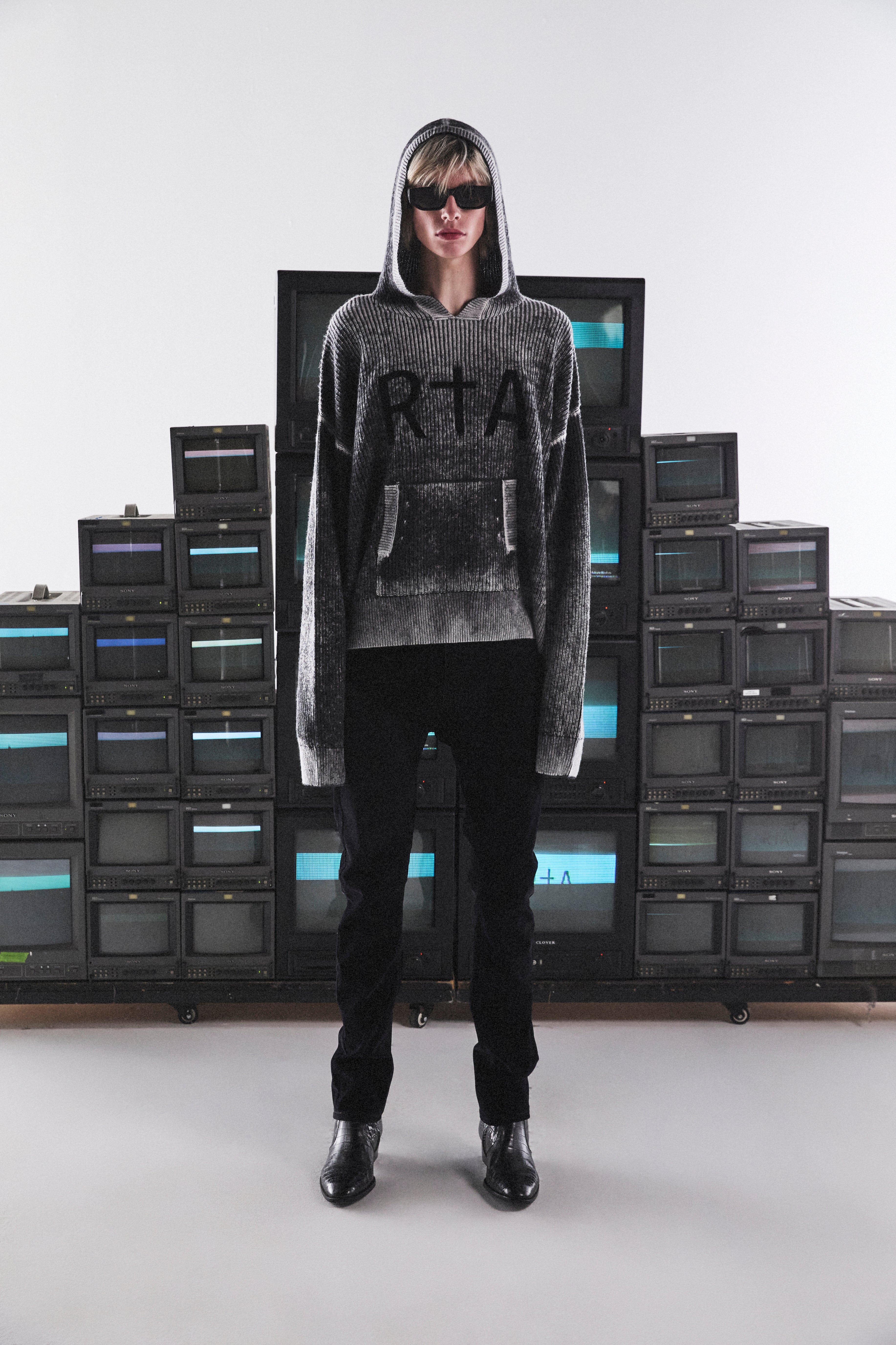 JASPER HOODIE | BLACK GLITCH RTA