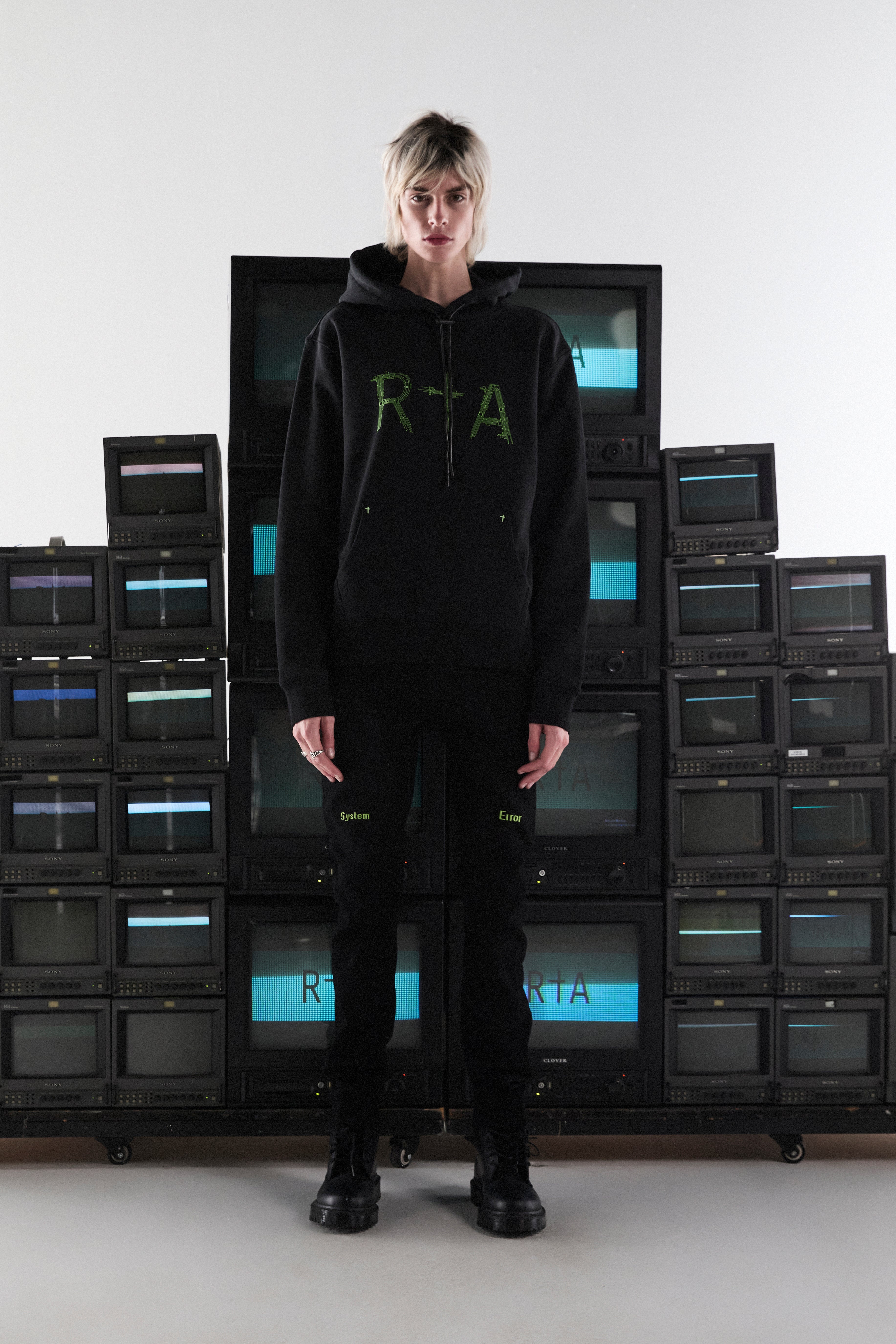 DION HOODIE | BLACK CIRCUIT RTA