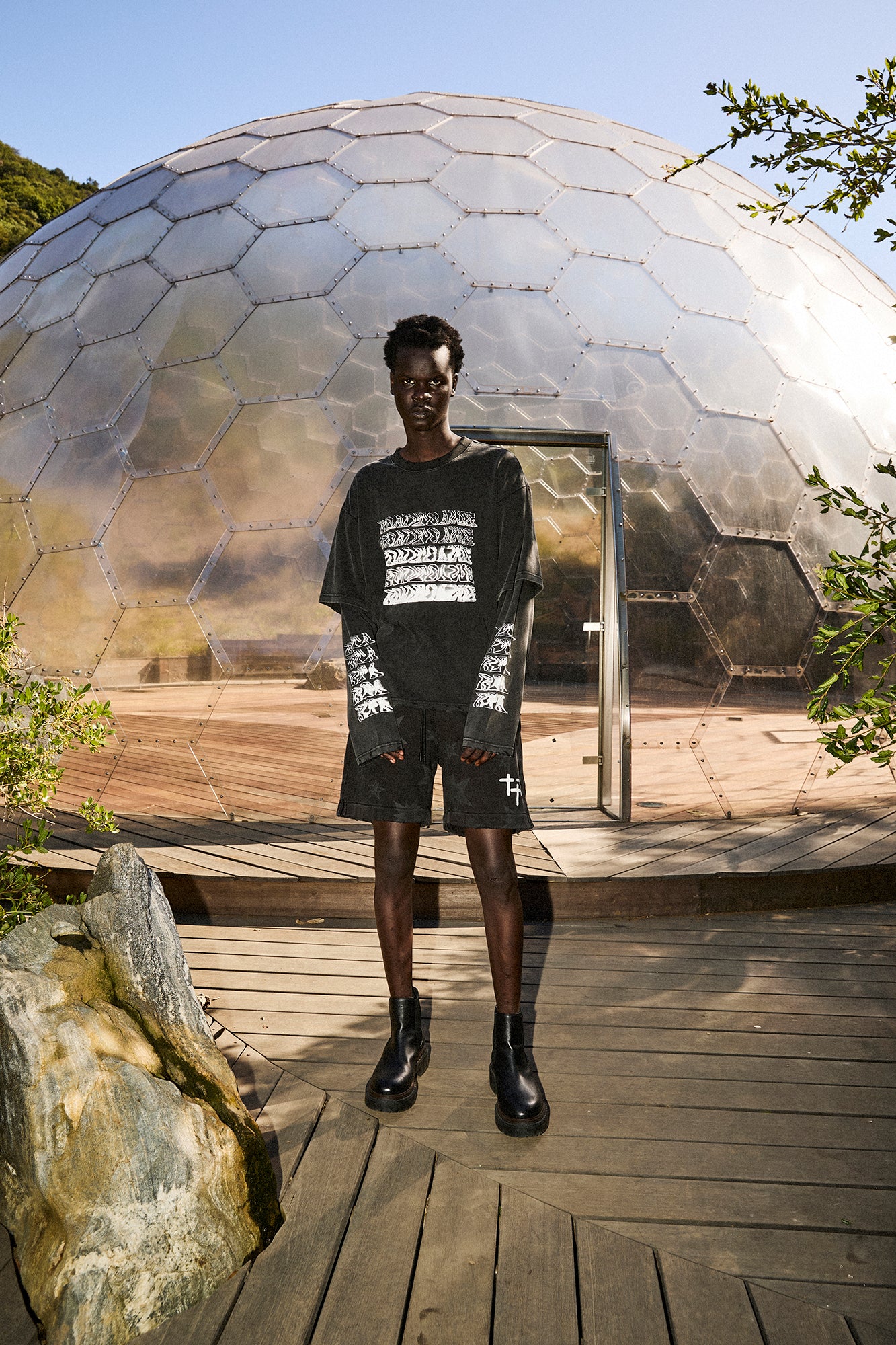 LORIS DOUBLE LAYERED LONG SLEEVE TEE | BLACK SMOKY RTA