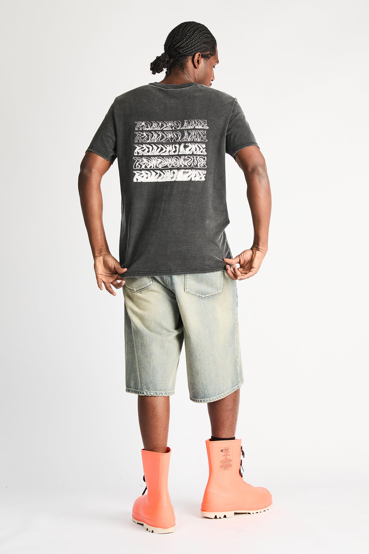 Gustavo Denim Shorts in Dawn Wave - On Model Back Styled Look | RTA