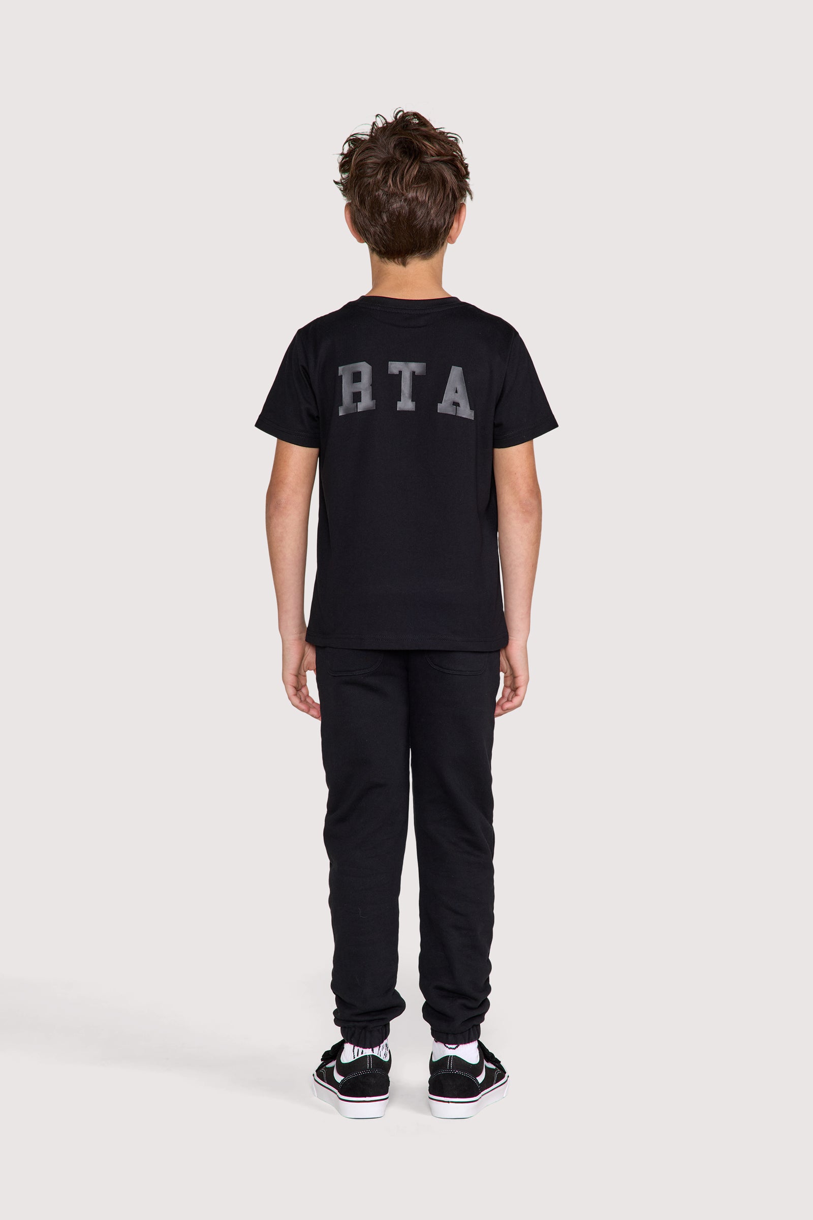 KIDS EWAN SWEATPANT | BLACK COLLEGIATE