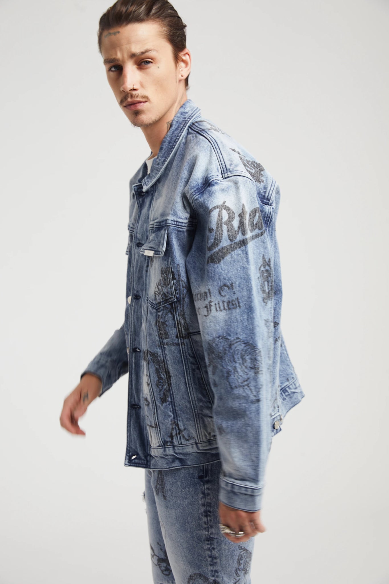 DANNY JEAN JACKET | LIGHT WASH SCRIBBLE – RTA DANNY JEAN JACKET | LIGHT WASH SCRIBBLE – RTA