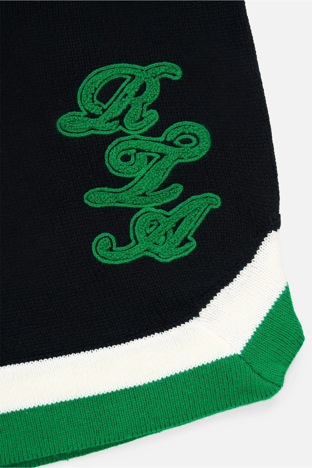 ELIAS SHORT | BLACK GREEN LOGO