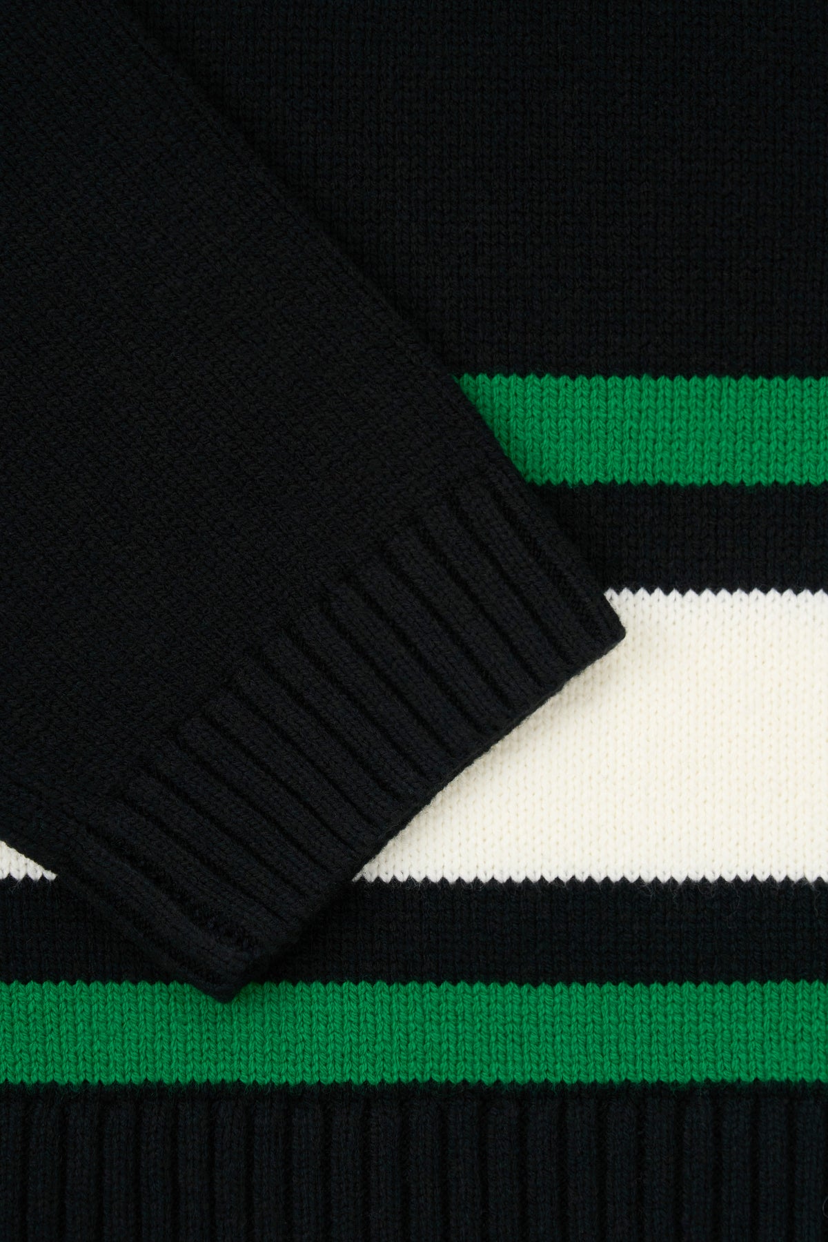 JOSHUA SWEATER | BLACK GREEN LOGO