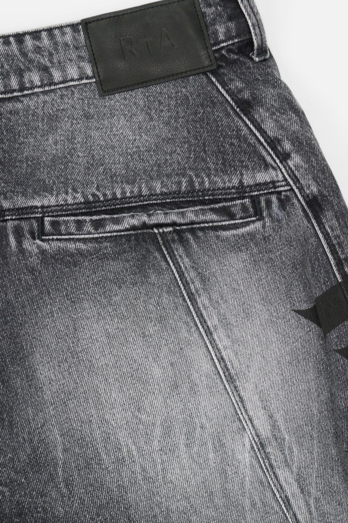 ALWIN MOTO JEAN | ASH FADED
