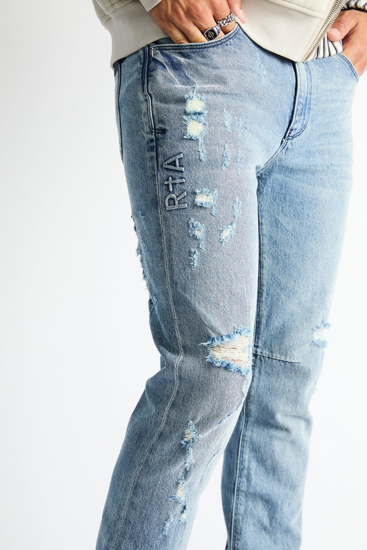 CLAYTON SKINNY JEAN | SOFT INDIGO