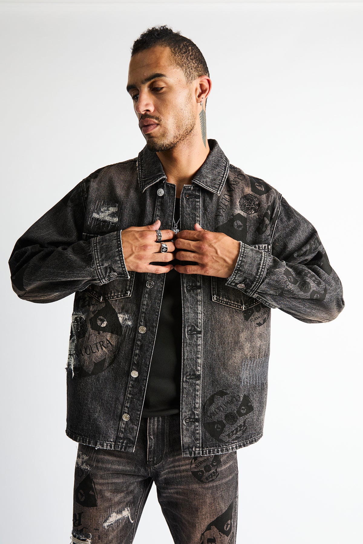 RTA Norris Denim Shacket Charcoal Ember - On Model Styled Open, Distressed Denim Shacket Detail | RTA