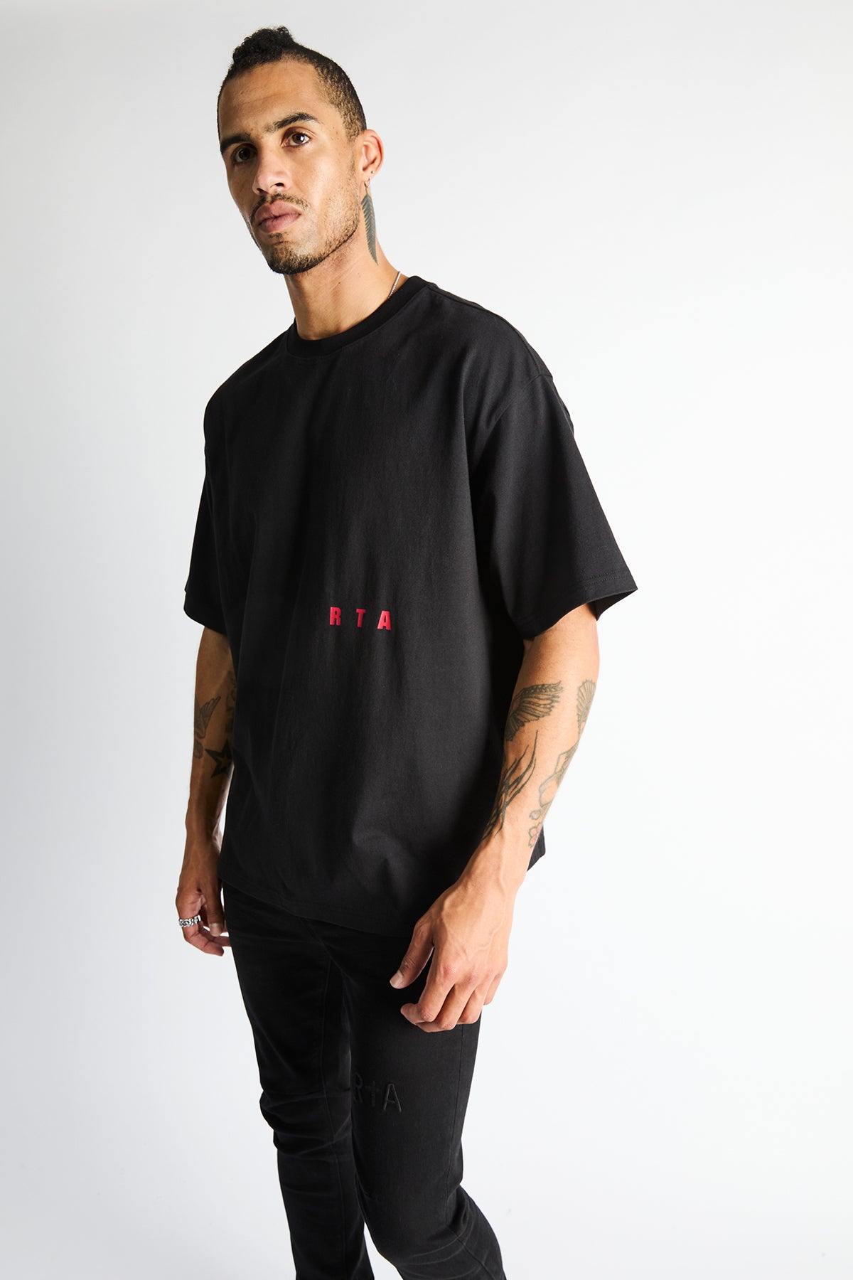 COLIN OVERSIZED SHORT SLEEVE TEE | BLACK ULTRA