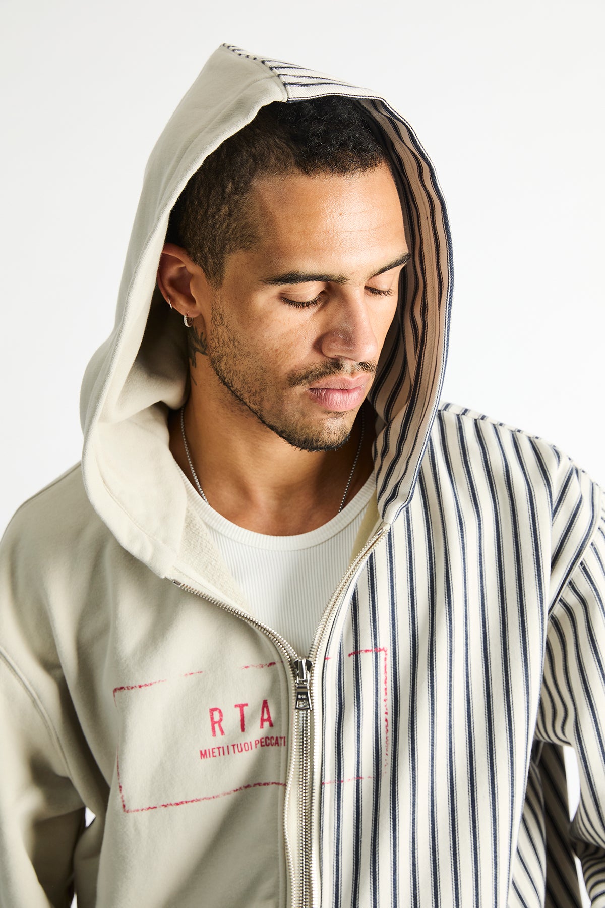 RIKO HALF HALF ZIP UP | GREY STRIPE COMBO