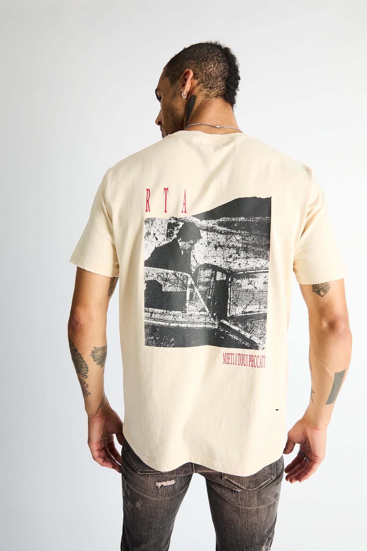 LIAM SHORT SLEEVE TEE | BONE CURVA PHOTO