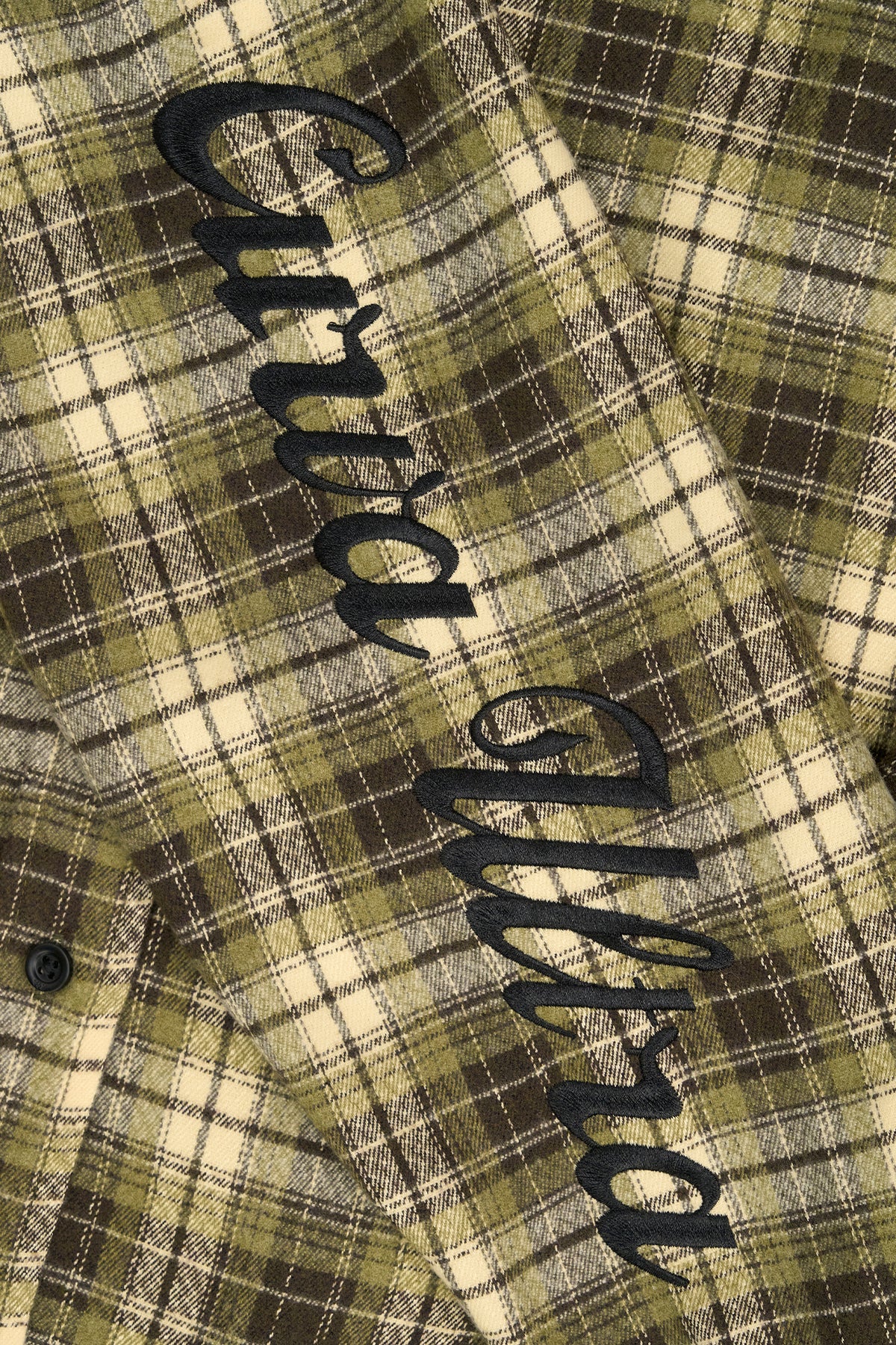 RTA Rynor Cropped Button Up Shirt Olive Plaid - Sleeve Close-Up, Curva Ultra Script Embroidery Detail | RTA
