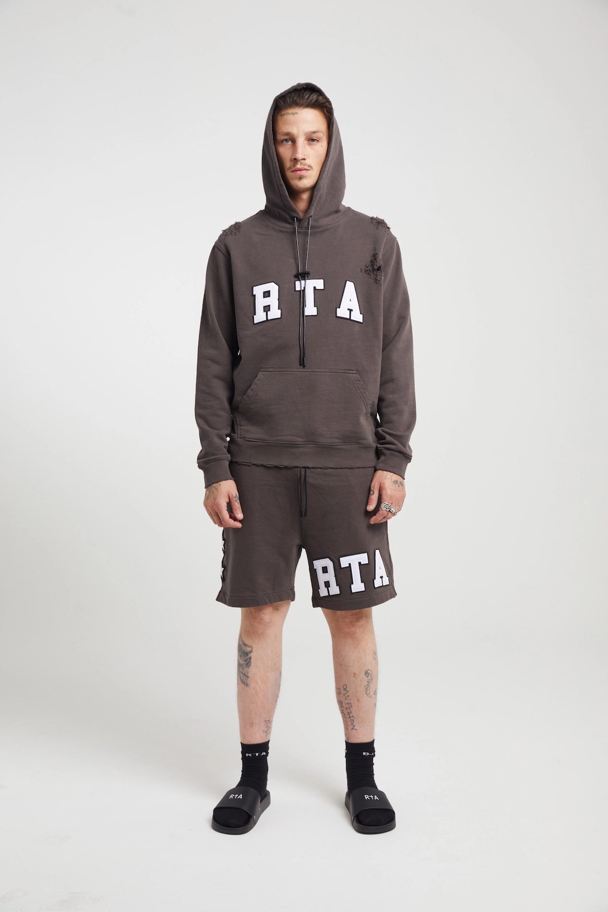 CLYDE SHORT | CHARCOAL COLLEGIATE