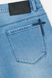 BRYANT SKINNY JEAN | GLACIER BLUE CROSS TRIAD