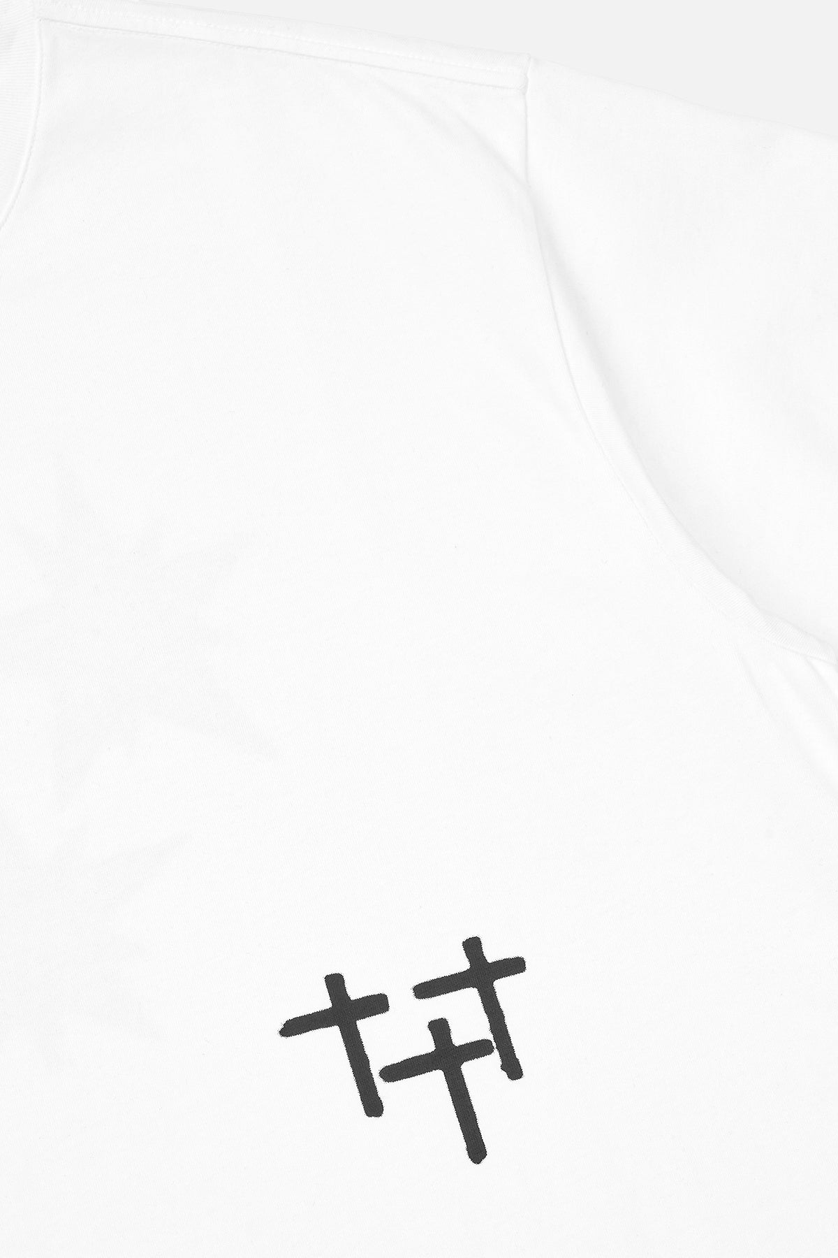 White Cotton Colin Oversized Tee - Triple Cross Detail Close-Up | RTA