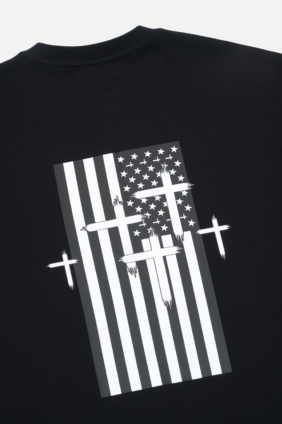 Black Cotton Elian Double Layered Tee - Back Graphic Detail | RTA