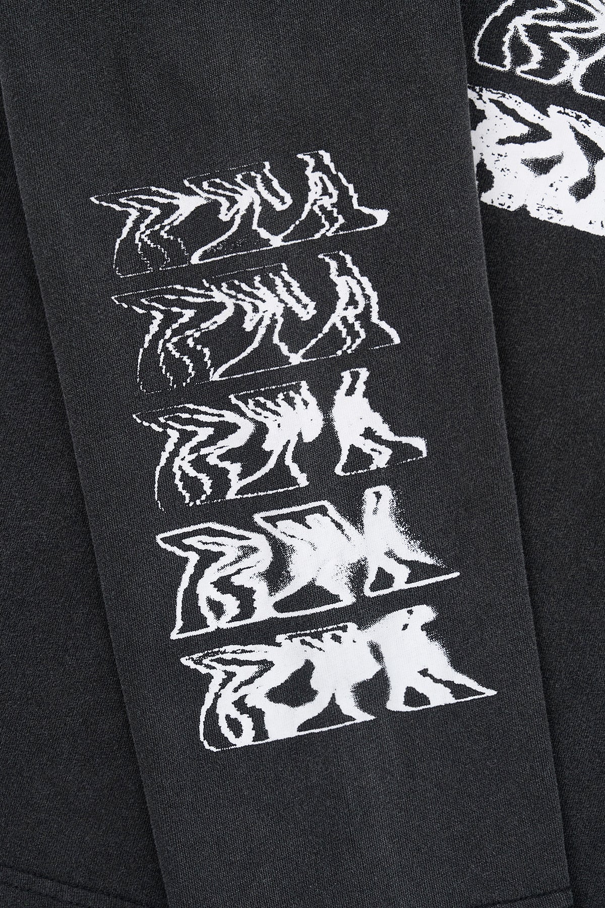 LORIS DOUBLE LAYERED LONG SLEEVE TEE | BLACK SMOKY RTA