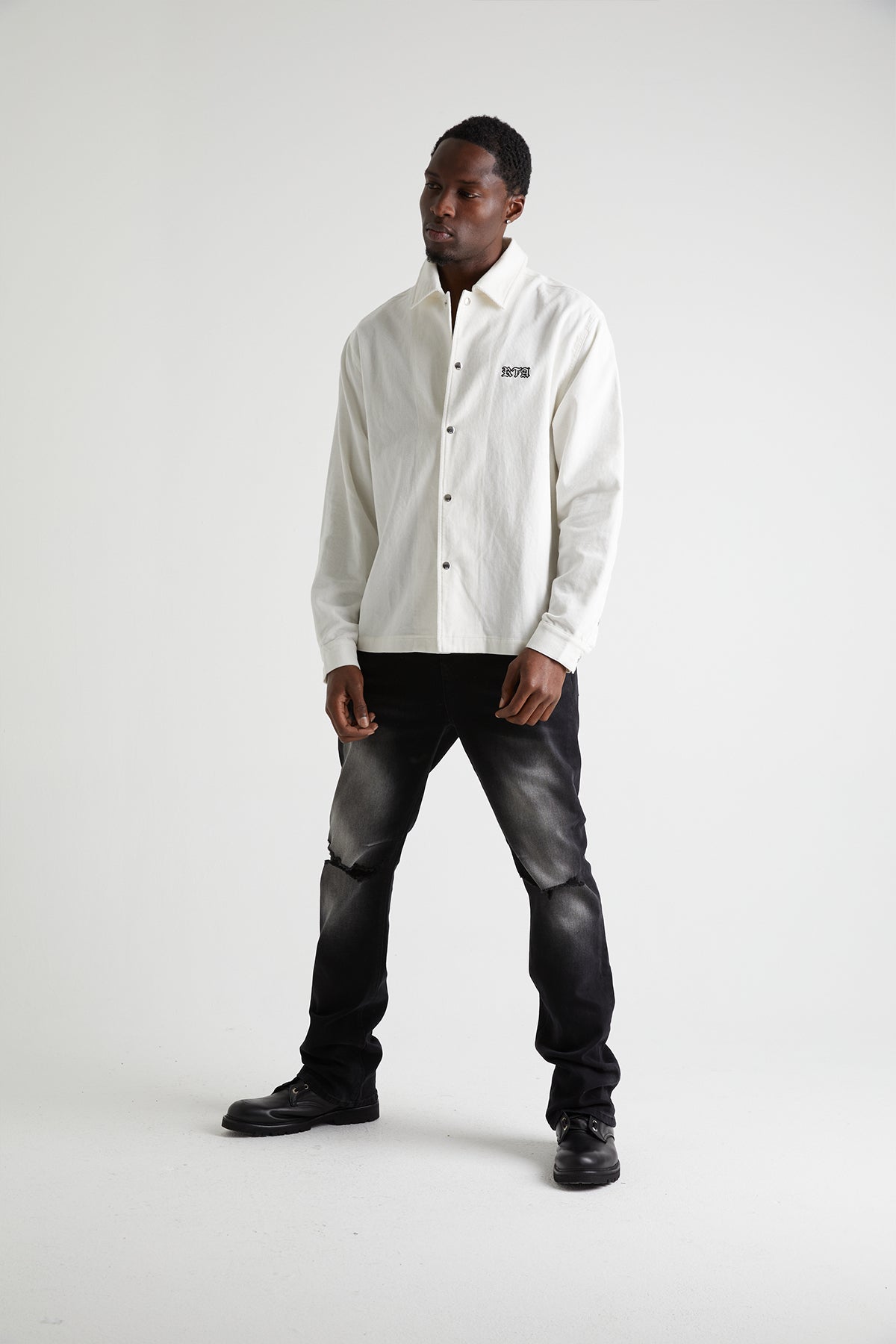 DENIS | FADED BLACK DISTRESSED