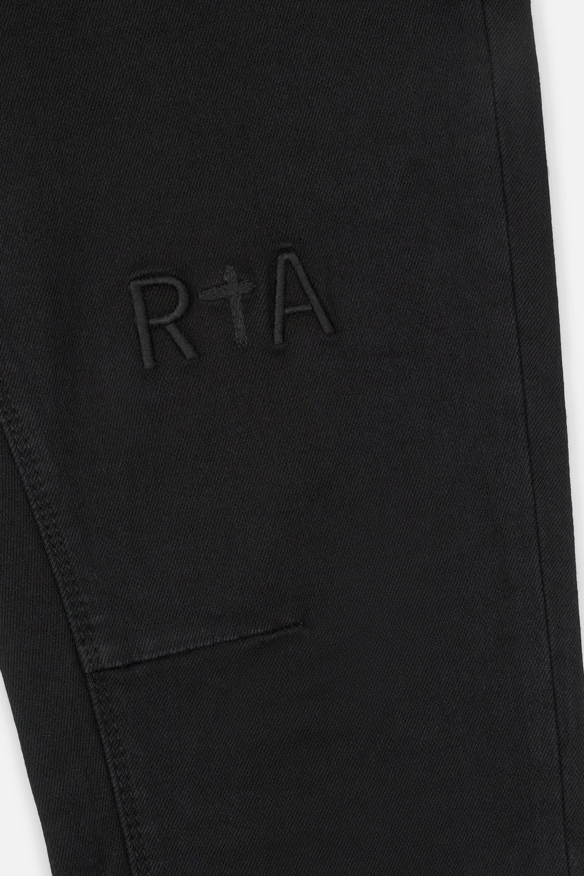 BRYANT SKINNY JEAN | BLACK LOGO BLACK LOGO / 32