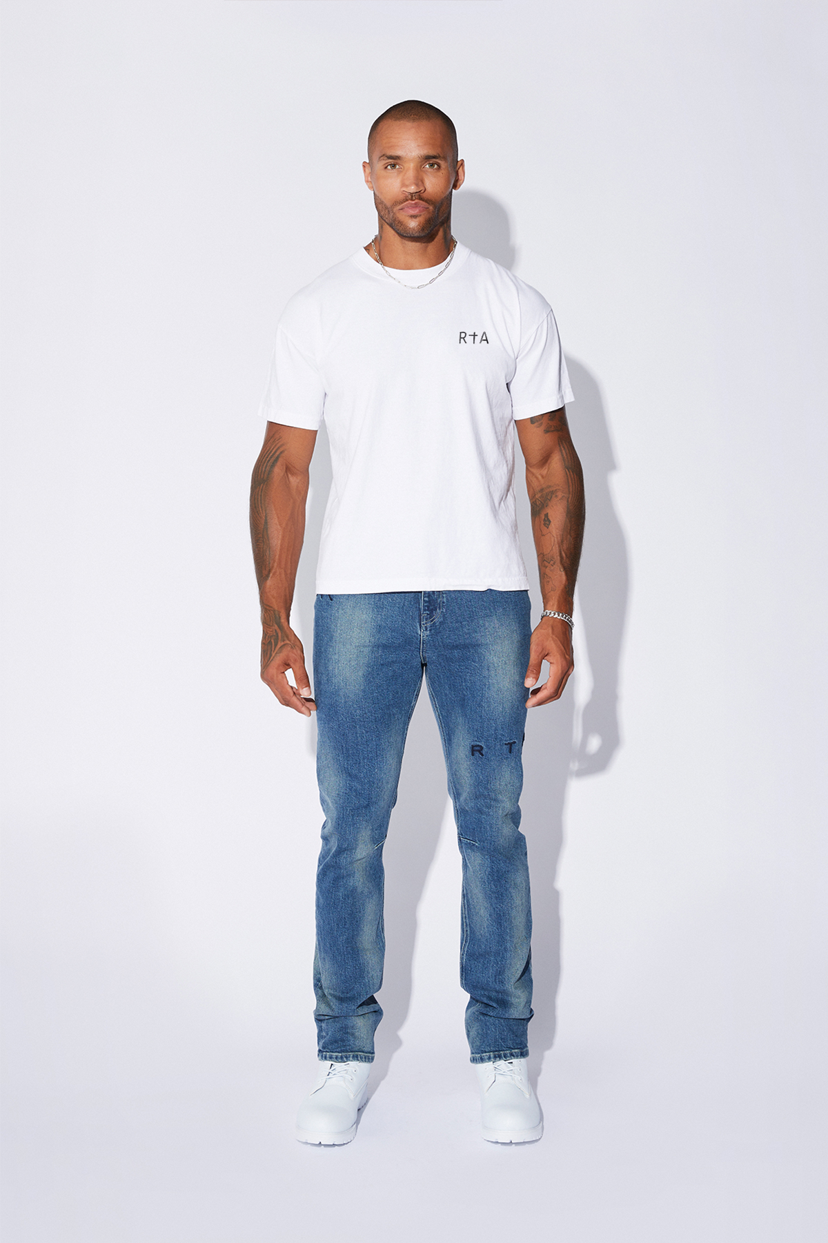 COLIN SHORT SLEEVE TEE | WHITE CHEST LOGO