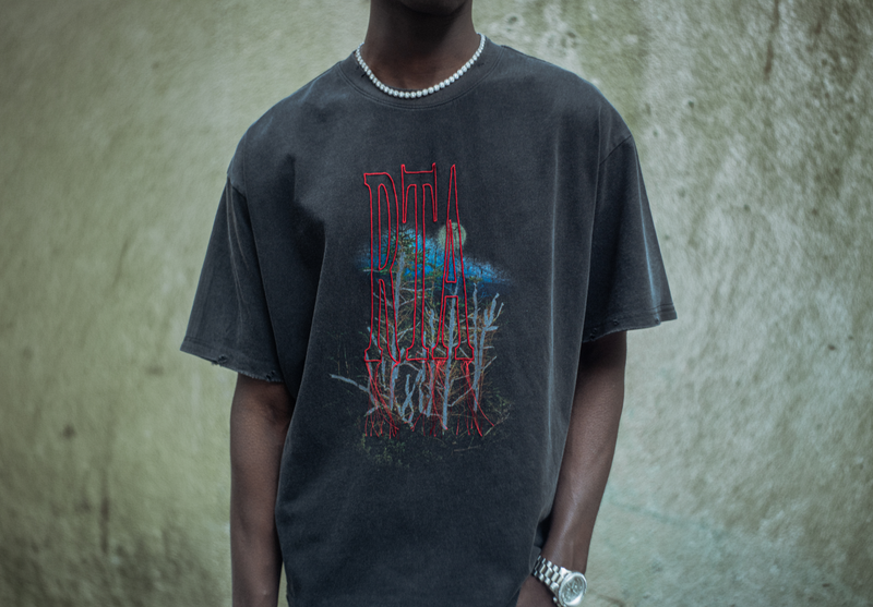 TOPS & TEES