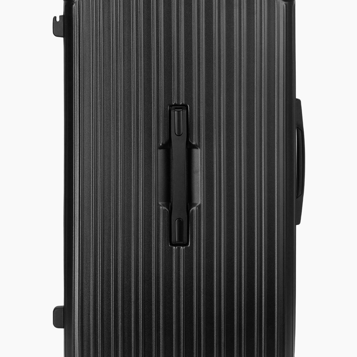 Black Hard Shell Checked Luggage - Front View | RTA